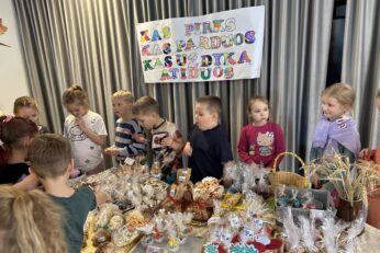 Gurgu gurgu į Kaziuko turgų