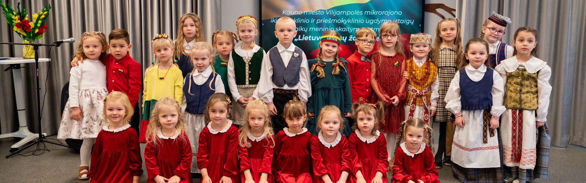 Meninio skaitymo rytmetys „Lietuva mūsų žodžiuose“